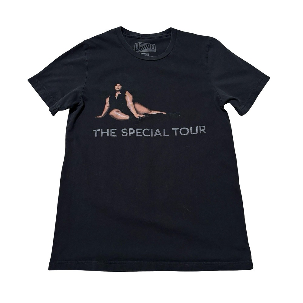 2022 Lizzo The Special Tour T Shirt Unisex Size Medium 18 x 26